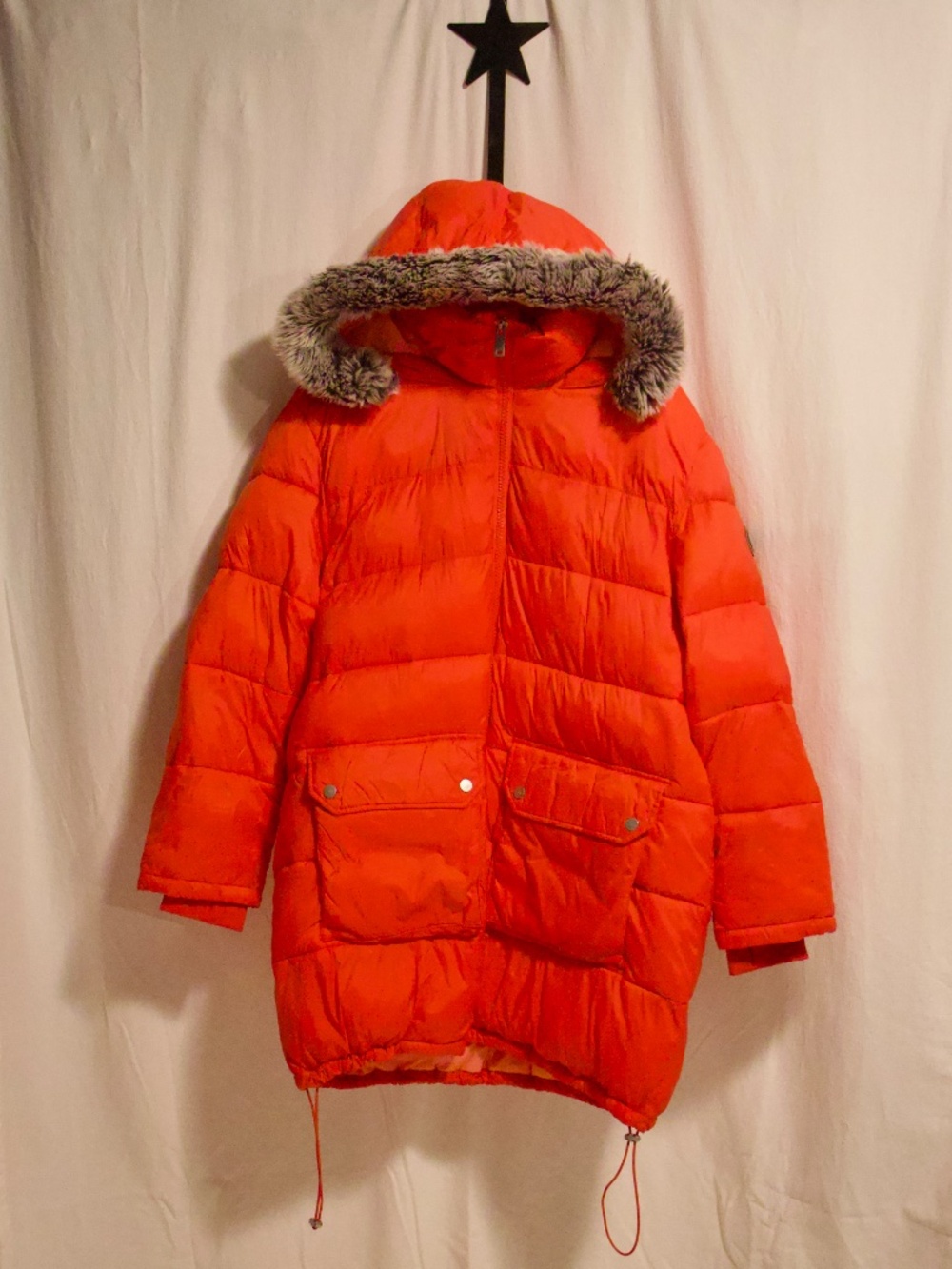 UGG Puffer Jacket Coat ozzy faux fur trim hood quilted Red XL